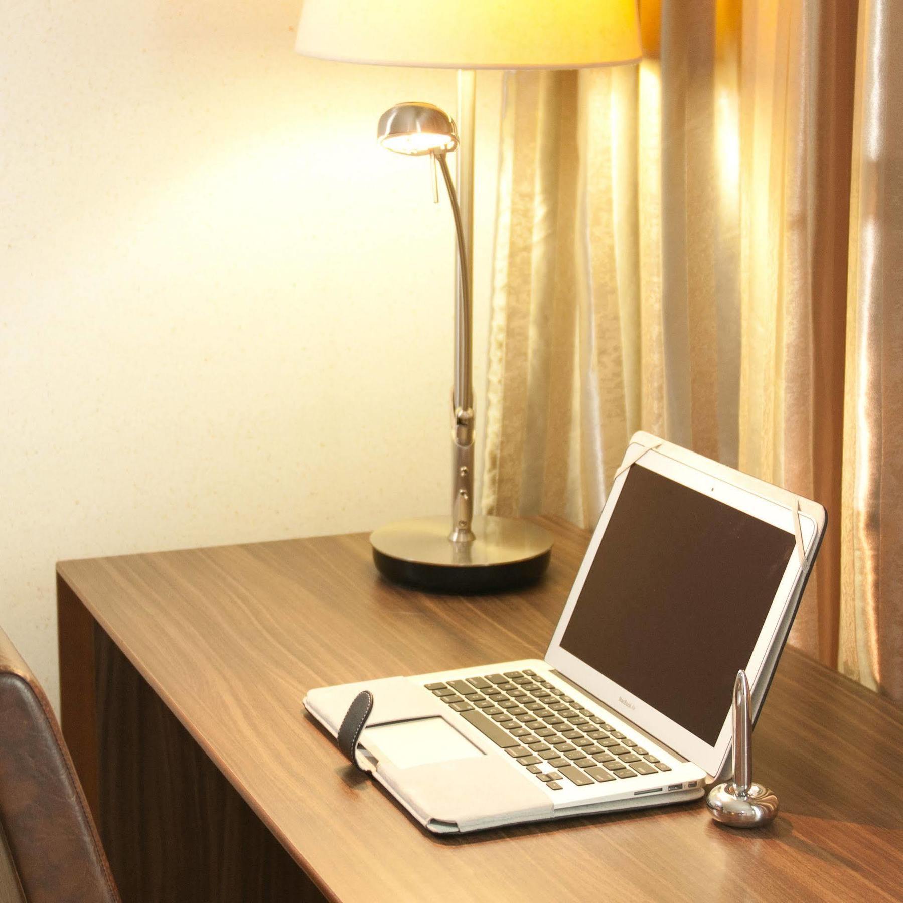 Queens Hotel Paramaribo Zewnętrze zdjęcie