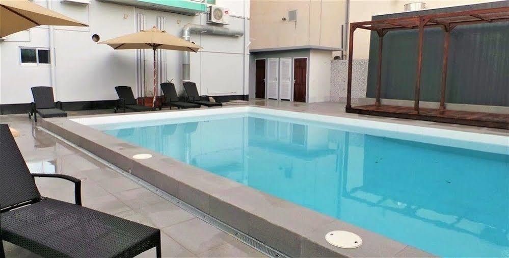 Queens Hotel Paramaribo Zewnętrze zdjęcie