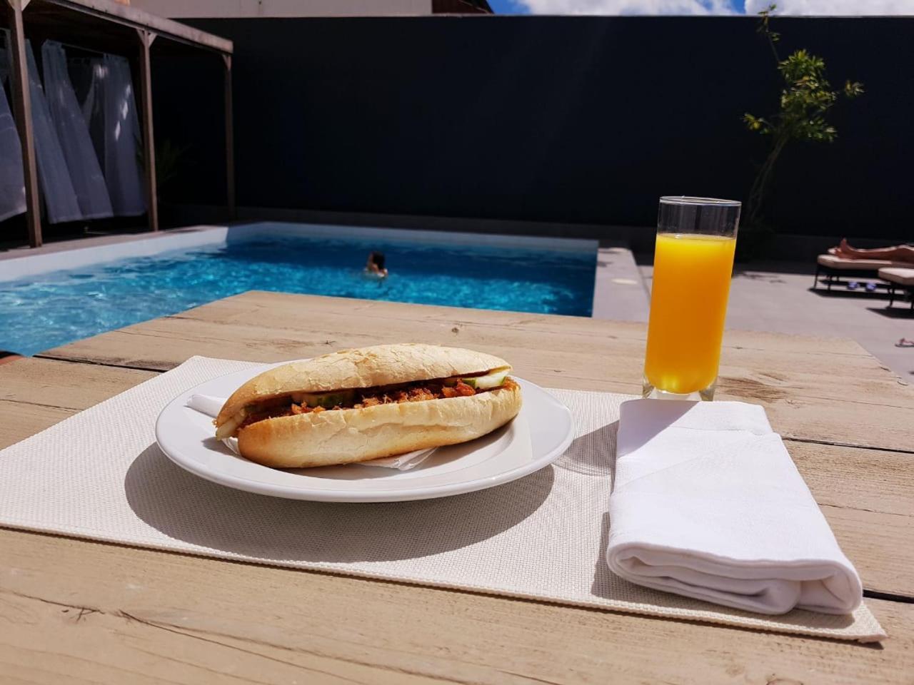 Queens Hotel Paramaribo Zewnętrze zdjęcie