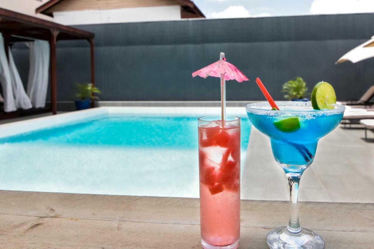 Queens Hotel Paramaribo Zewnętrze zdjęcie